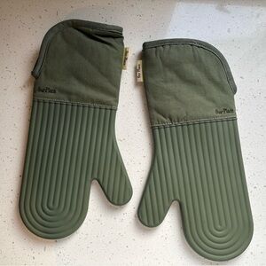 Our Place Hot Mitts